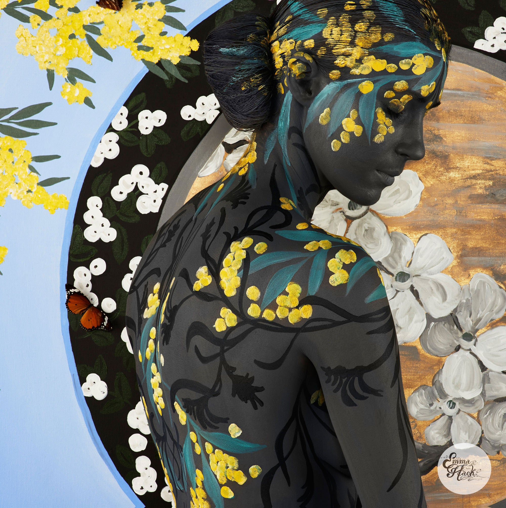 FLORA Kangaroo Paw, Wattle and Snowberries 2